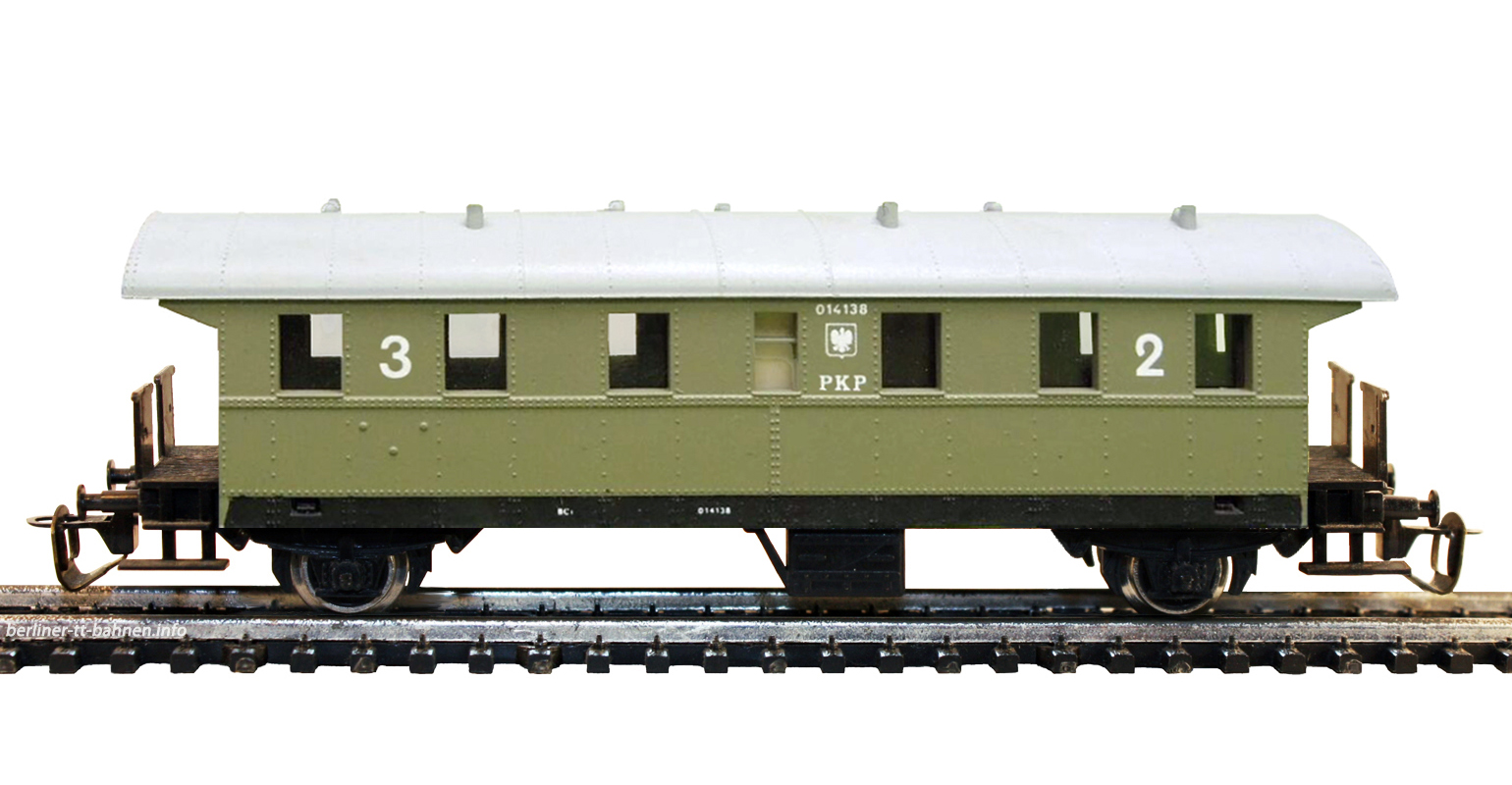 13206 Personenwagen BCi 014 138 PKP/III lindgrün