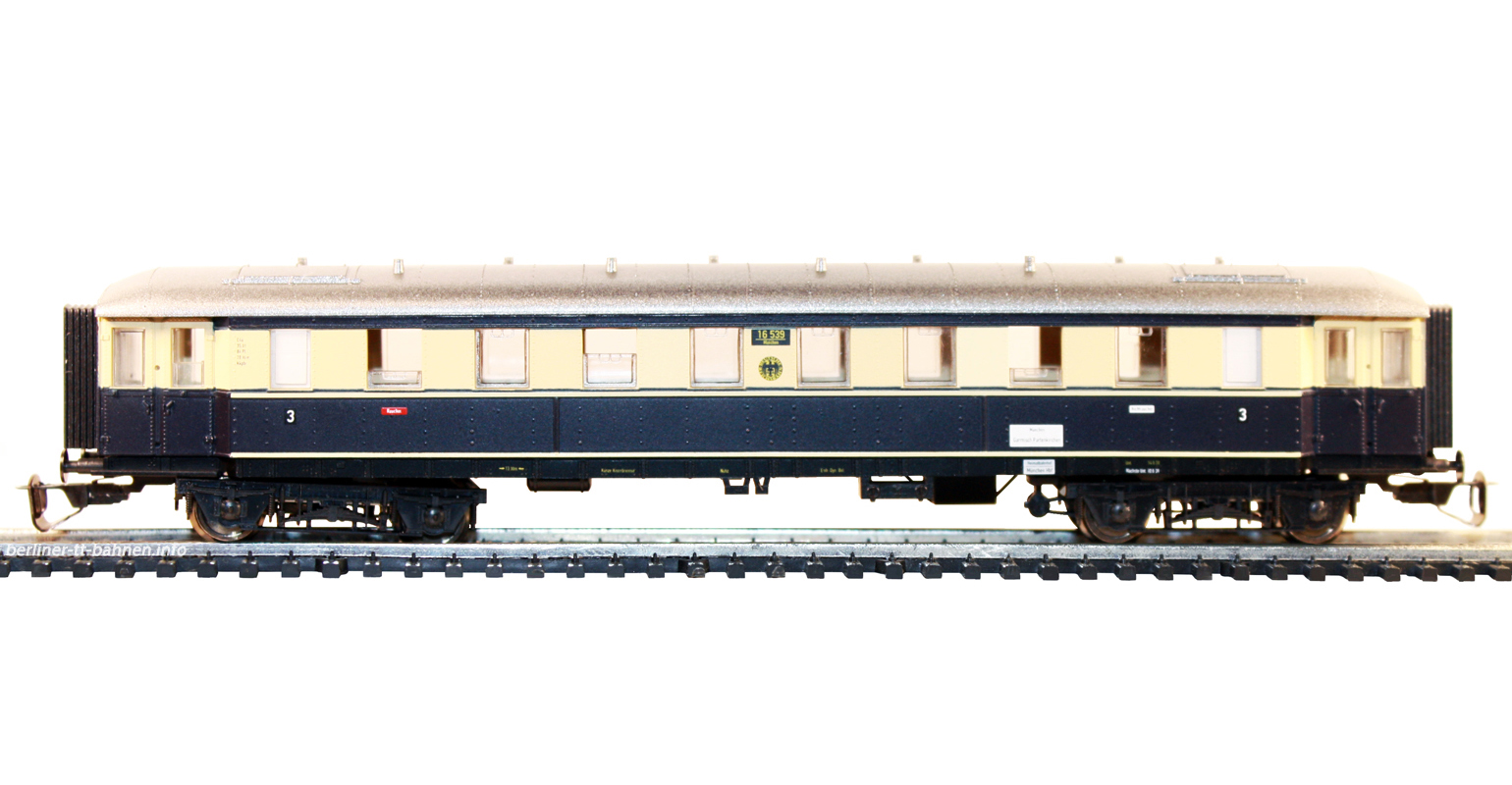 13318 Eilzugwagen C4i-32 DRG/II 16 539 Mch "Karwendel-Express"