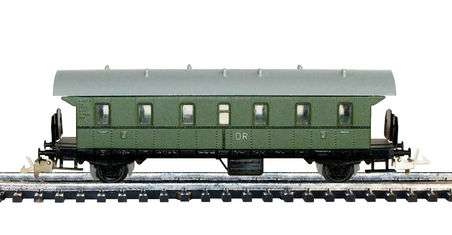 545/71/1 Personenwagen Cie mit off. Bühne DR/III