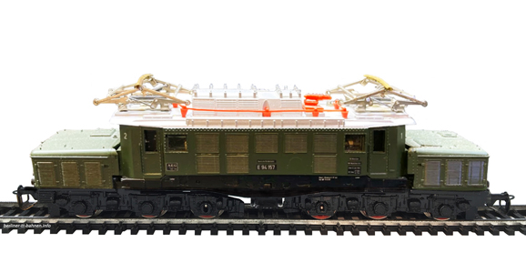 02414 E-Lok E 94 -157 DB/III grün