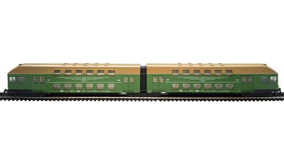 03733 2-teilige Doppelstockeinheit DBze 50 50 26-12 085-5 DR/IV