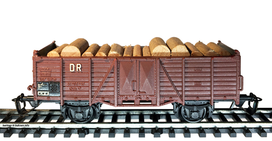 04230 Off. Güterwagen Om 41-08-47 DR/III