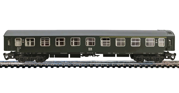 13630 Reisezugwagen Typ Y Abe 252-108 DR/III 2.Kl.
