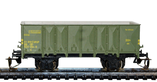 14233 Off. Güterwagen E 01 88 501 7 984-9 SNCB/IV